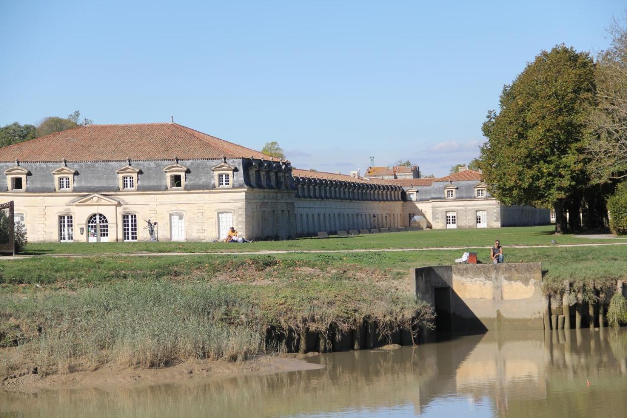 Les Demoiselles De Rochefort Rochefort (Charente-Maritime) Exterior foto