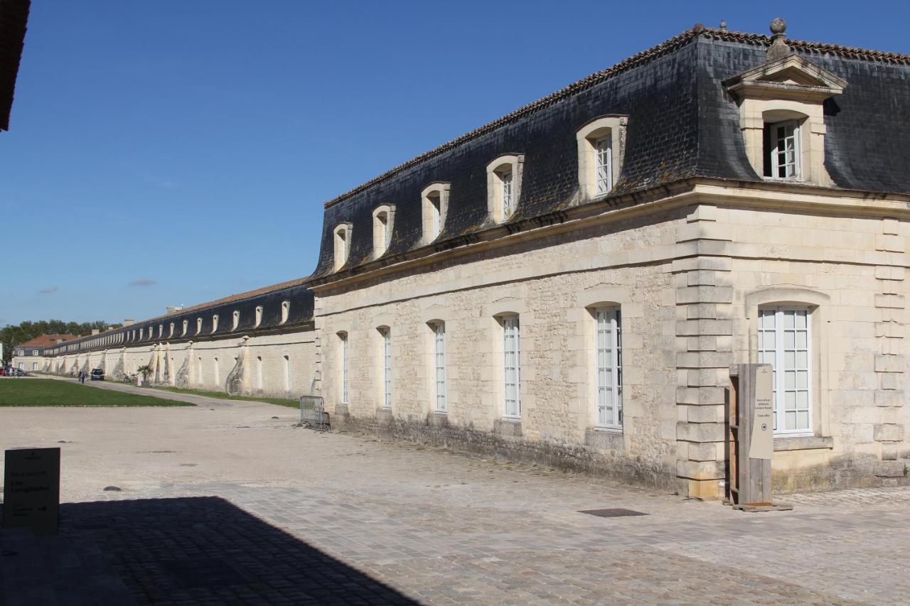 Les Demoiselles De Rochefort Rochefort (Charente-Maritime) Exterior foto