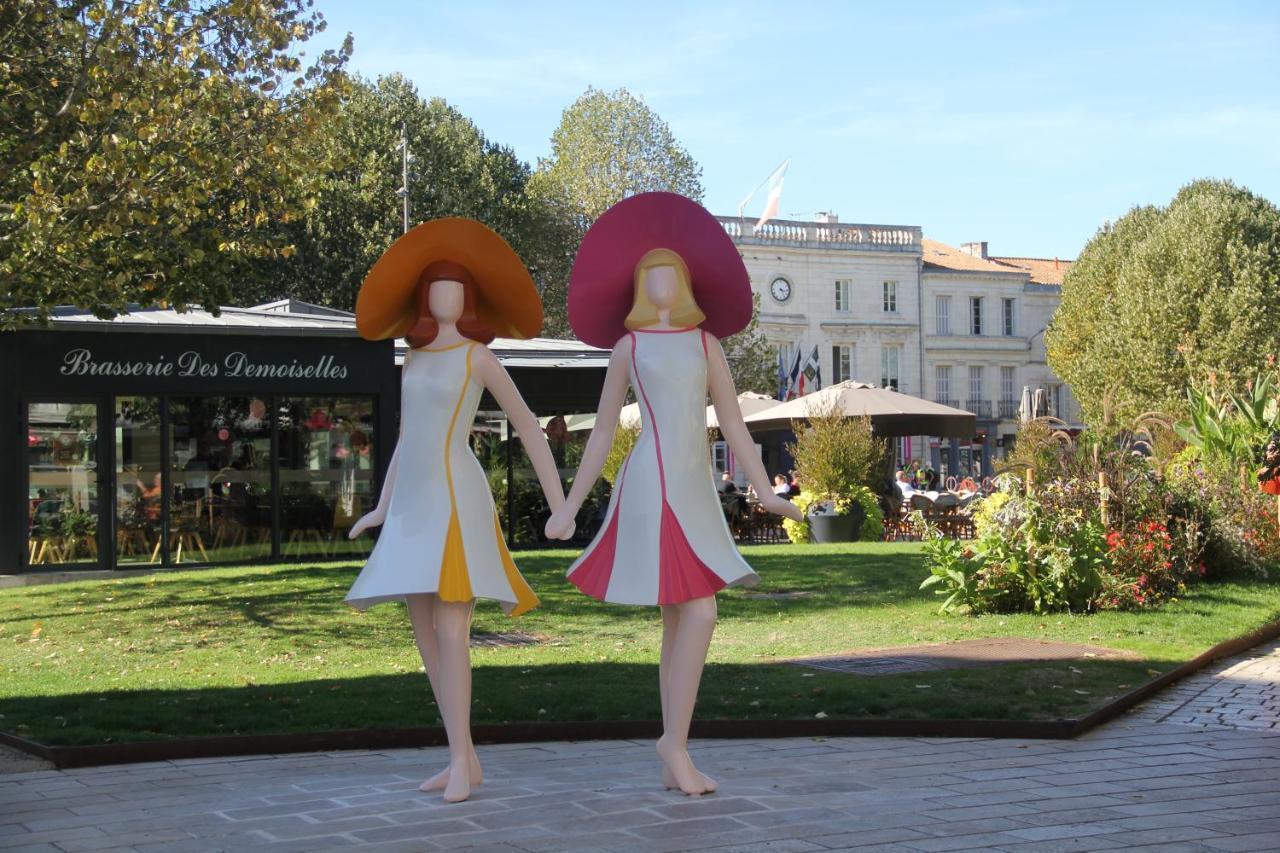 Les Demoiselles De Rochefort Rochefort (Charente-Maritime) Exterior foto